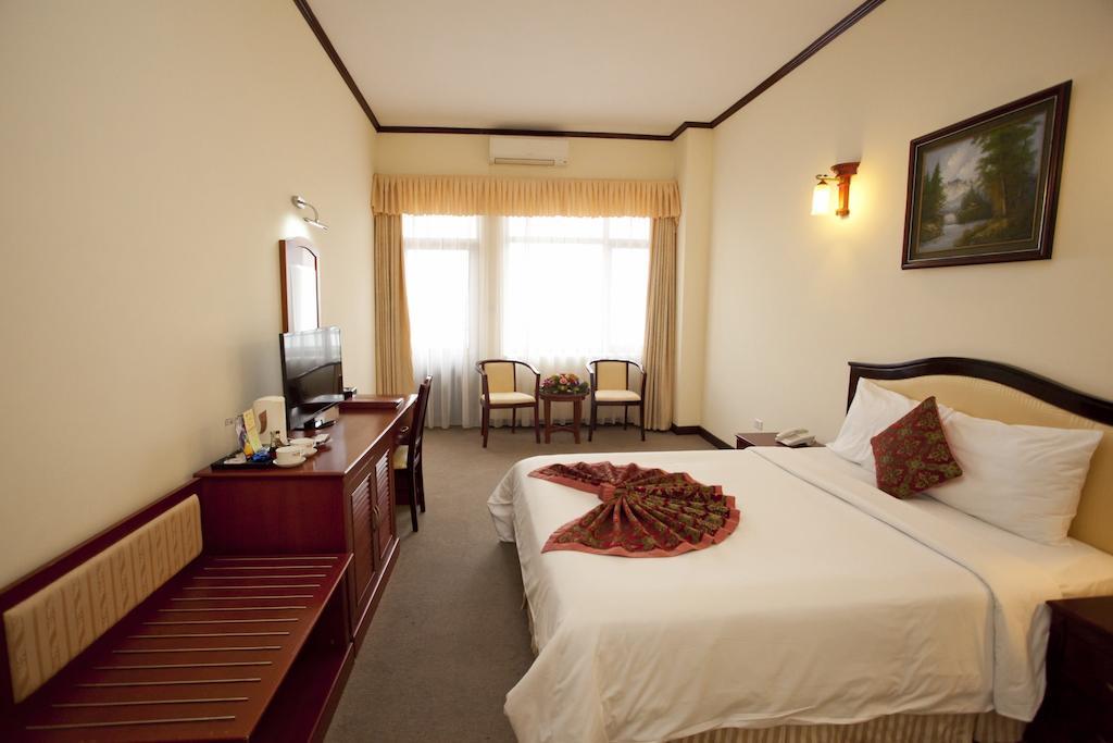 Asean Halong Hotel Халонг Экстерьер фото